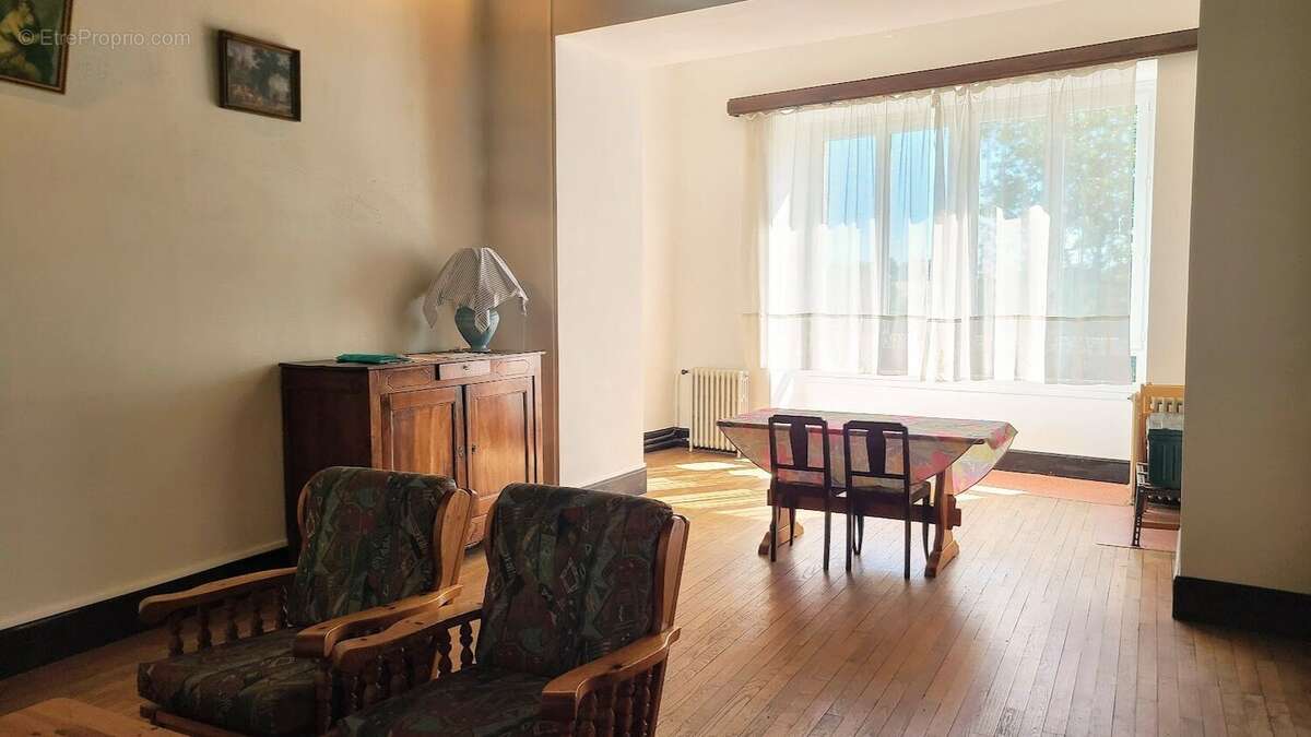 EXCLUSIVITÉ - Un air d'hôtel particulier au coeur du Quercy - photo 13
