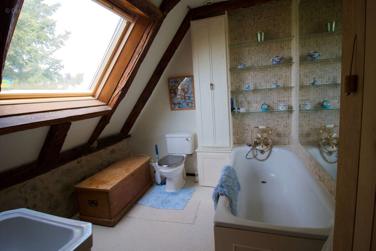 Maison à VAUREILLES