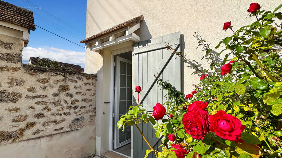 Maison à JOUARS-PONTCHARTRAIN