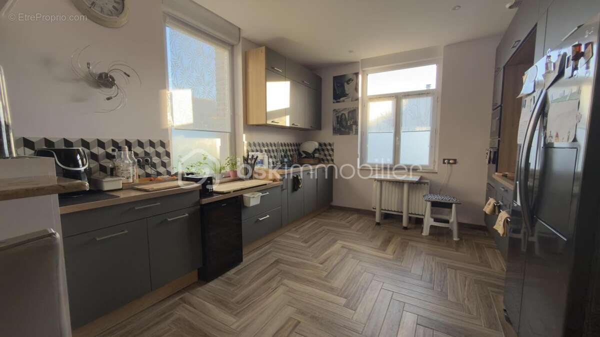 Maison à SAINT-QUENTIN