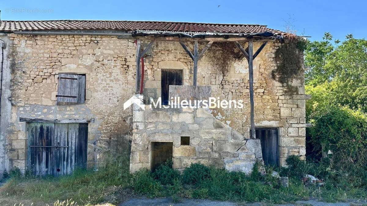 Maison à SAINT-VAIZE