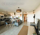 Appartement à PEYNIER