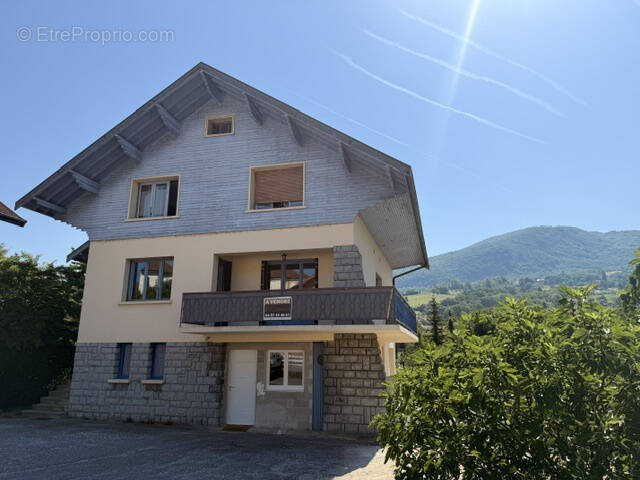 Maison à SEYSSEL