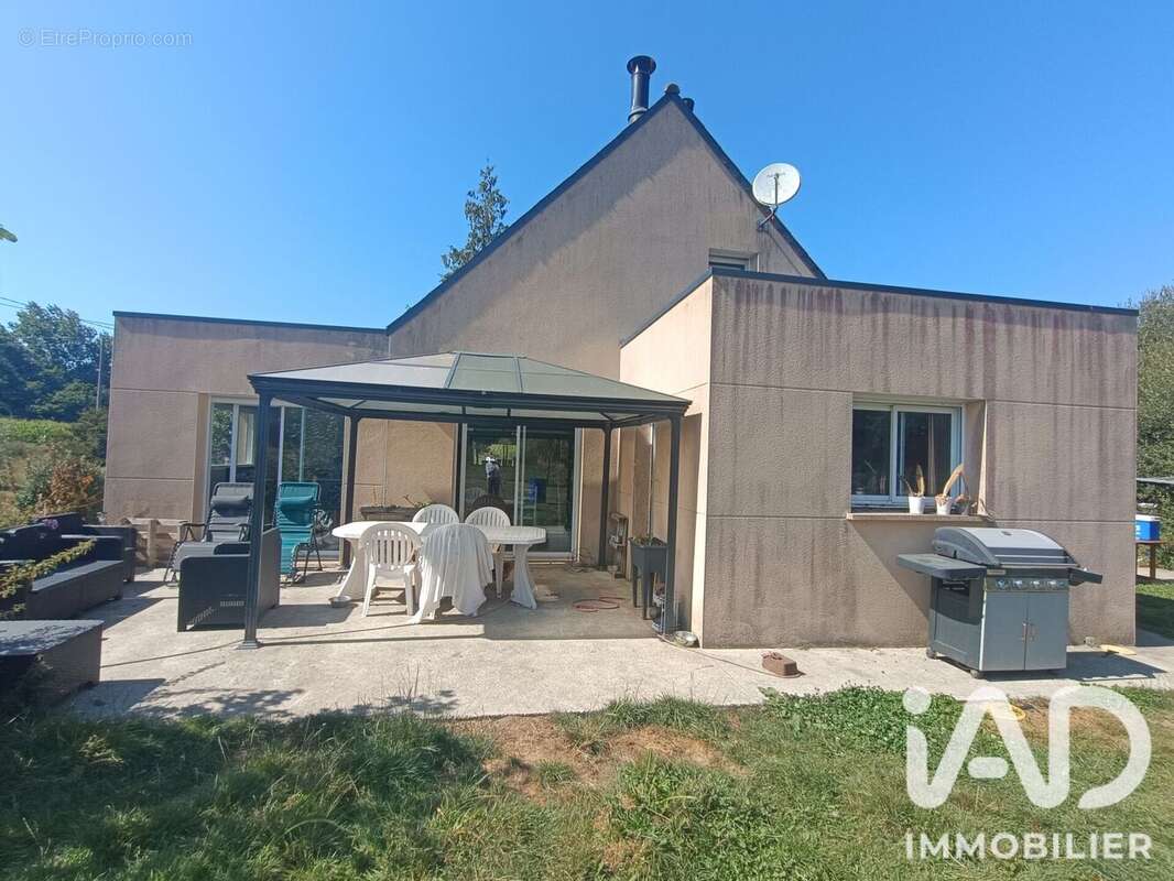 Maison 117 m² à Saint-Carreuc  - photo 3