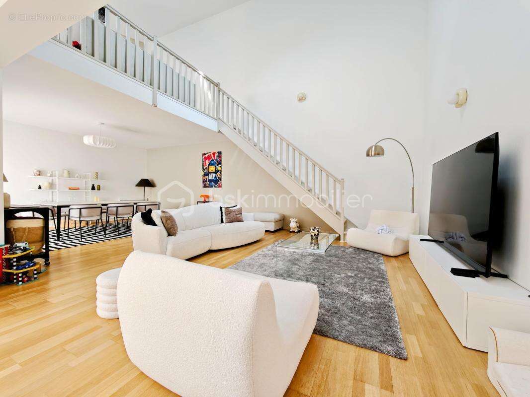 Coup de Cœur — Splendide Villa T6 d'Exception (180,29 m²) - photo 3
