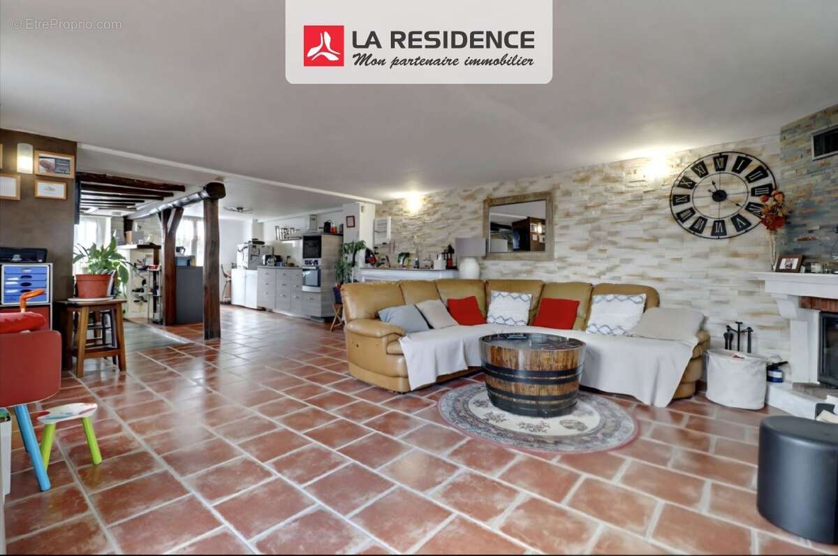 Maison à BOUTIGNY-PROUAIS