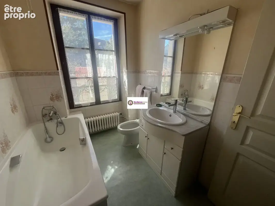 Maison 6 pièces 115 m² à vendre à Mortagne-Au-Perche (61400) - photo 9