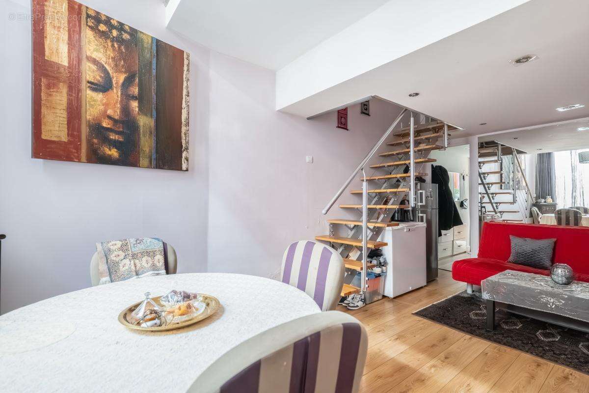 Appartement à PARIS-6E