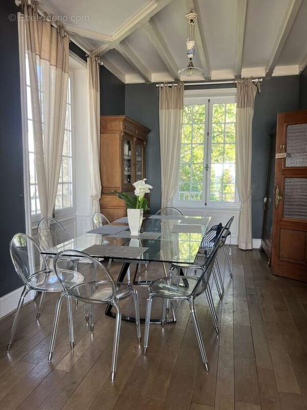 Maison 165 m² à Larmor-Plage  - photo 4