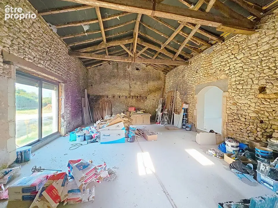 Propriété avec gîte et dépendances - photo 15