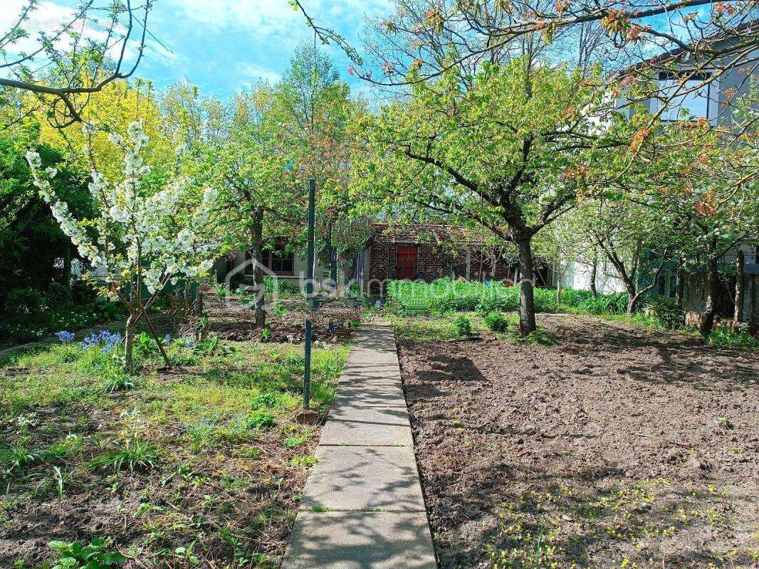 Maison à AULNAY-SOUS-BOIS