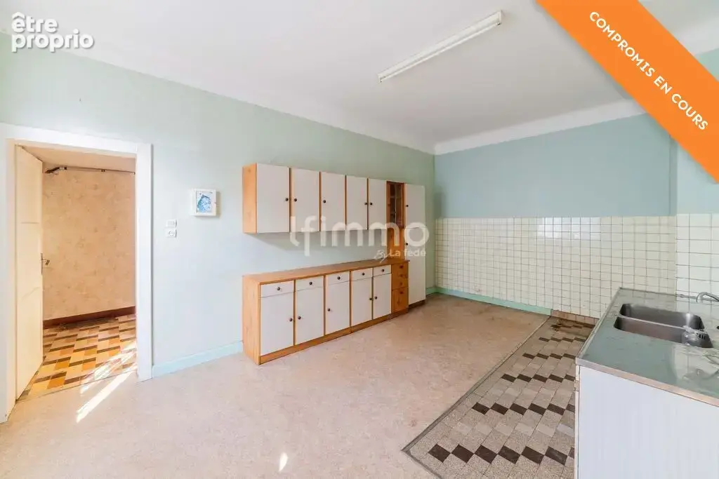 Sous Compromis : Bâtisse Historique, à vendre dans le Saulnois - photo 7