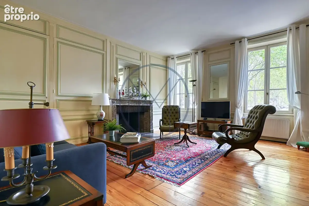 Appartement à VERSAILLES