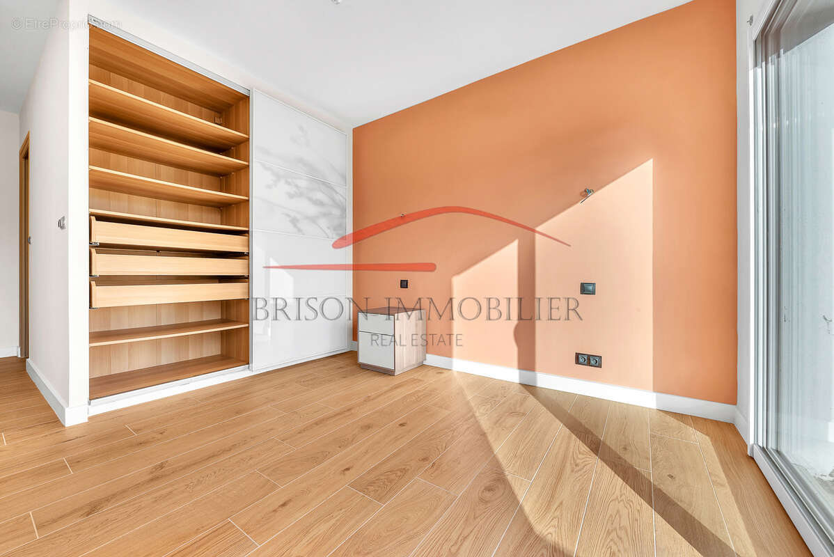 Maison à LA COLLE-SUR-LOUP