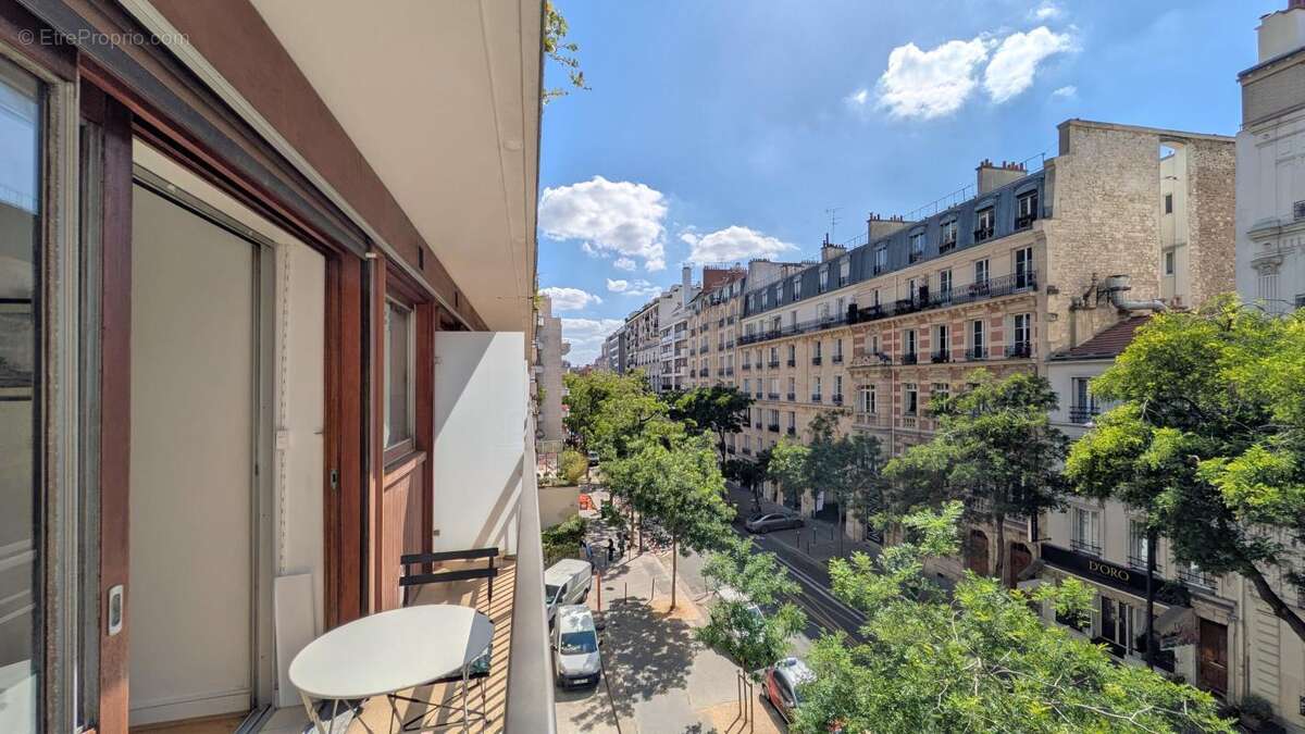 Appartement à PARIS-12E