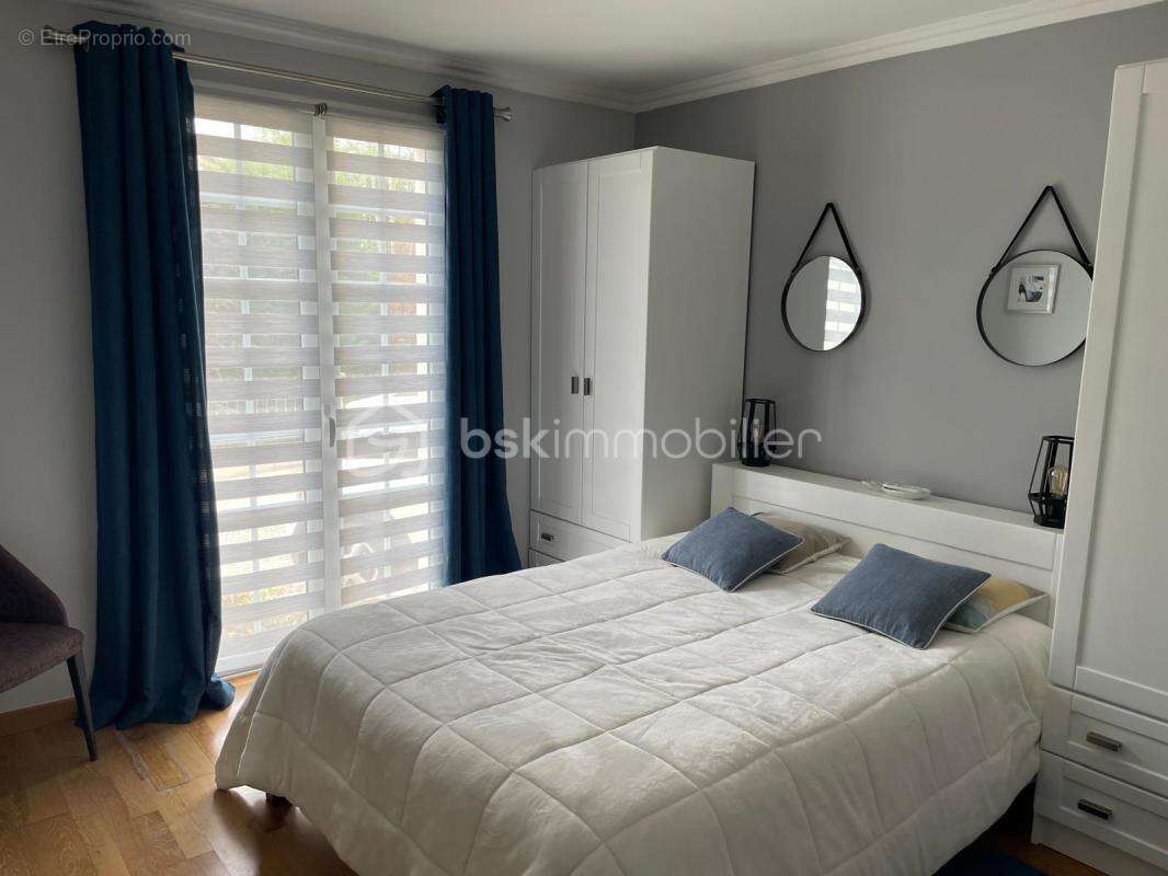 Maison à GIF-SUR-YVETTE