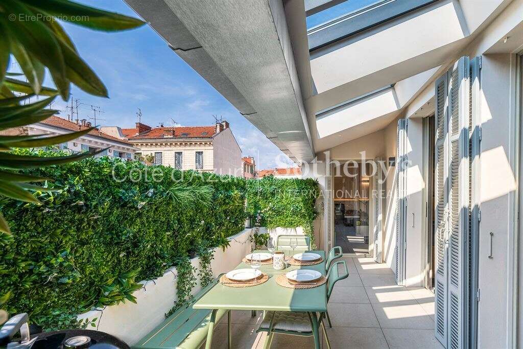 Appartement à NICE