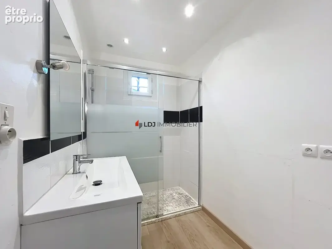 Maison 3 pièces 79 m² à vendre à Marquixanes (66320) - photo 9