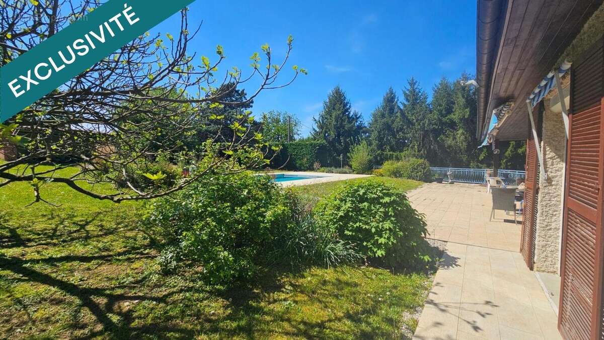 Maison 162 m² à Montferrand-Le-Chateau  - photo 2