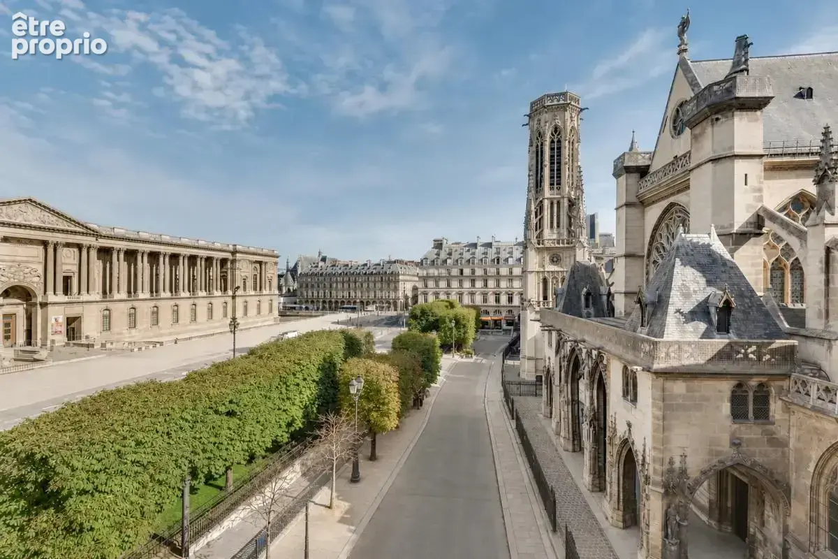 Appartement à PARIS-1E