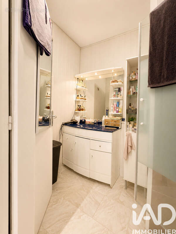 Photo 4 - Appartement à SAINT-ETIENNE-DU-ROUVRAY