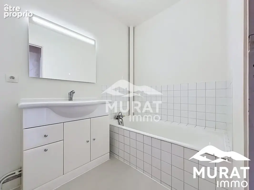 Appartement 46 m² à Clermont-Ferrand  - photo 4