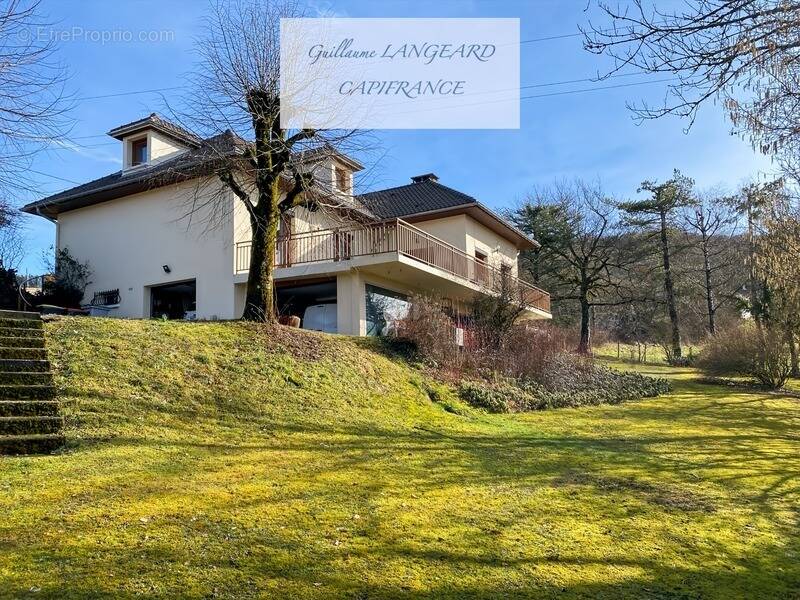 Maison à GEOVREISSIAT