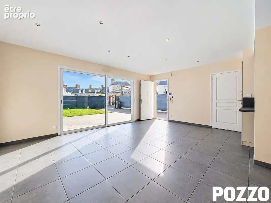 A VENDRE - Maison 101m² - GRANVILLE (50400) - Proche des commodités ! - photo 3