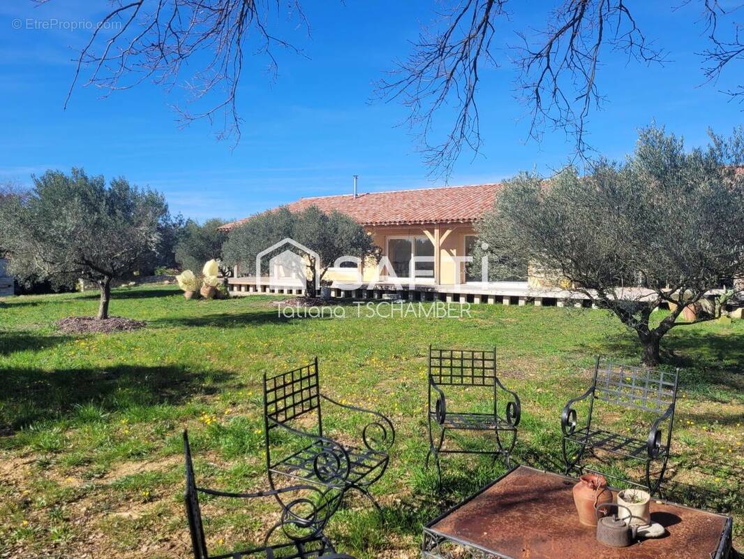 Photo 1 - Maison à UZES