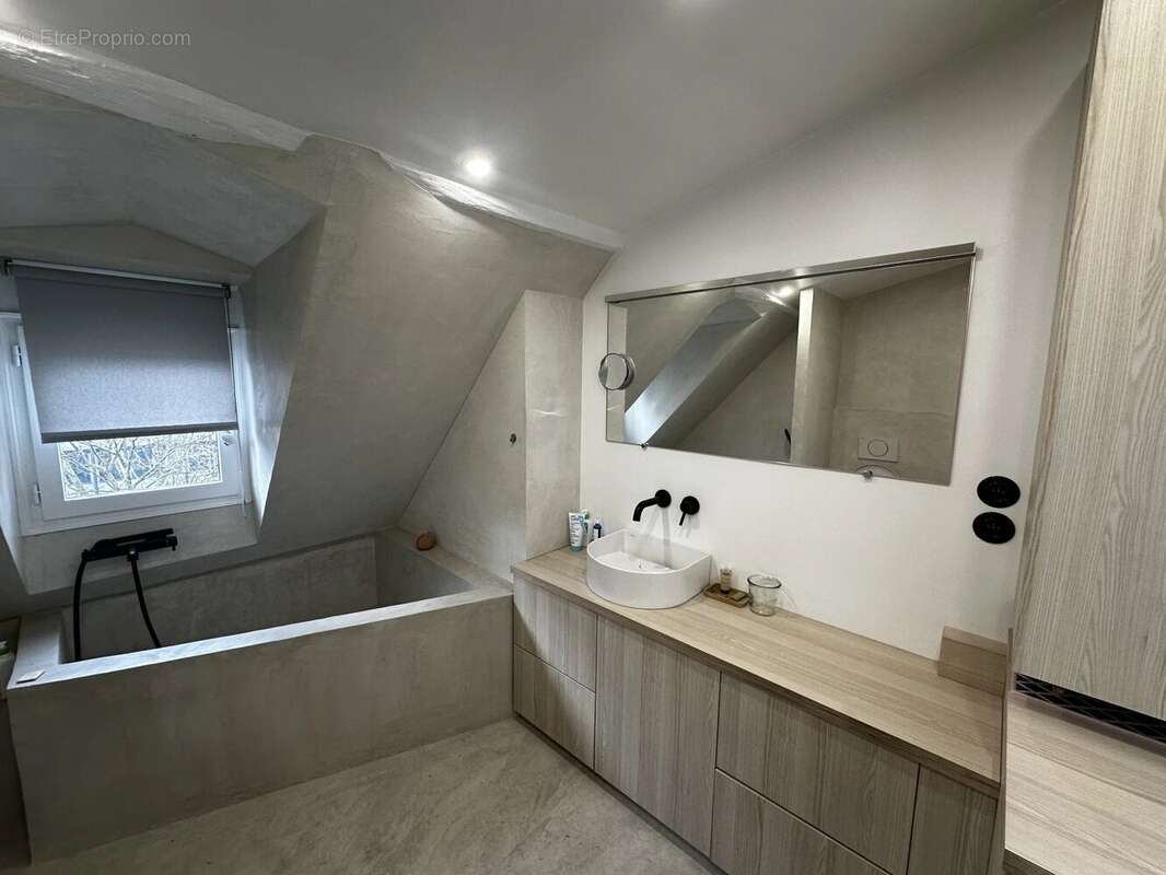 Appartement à PARIS-5E