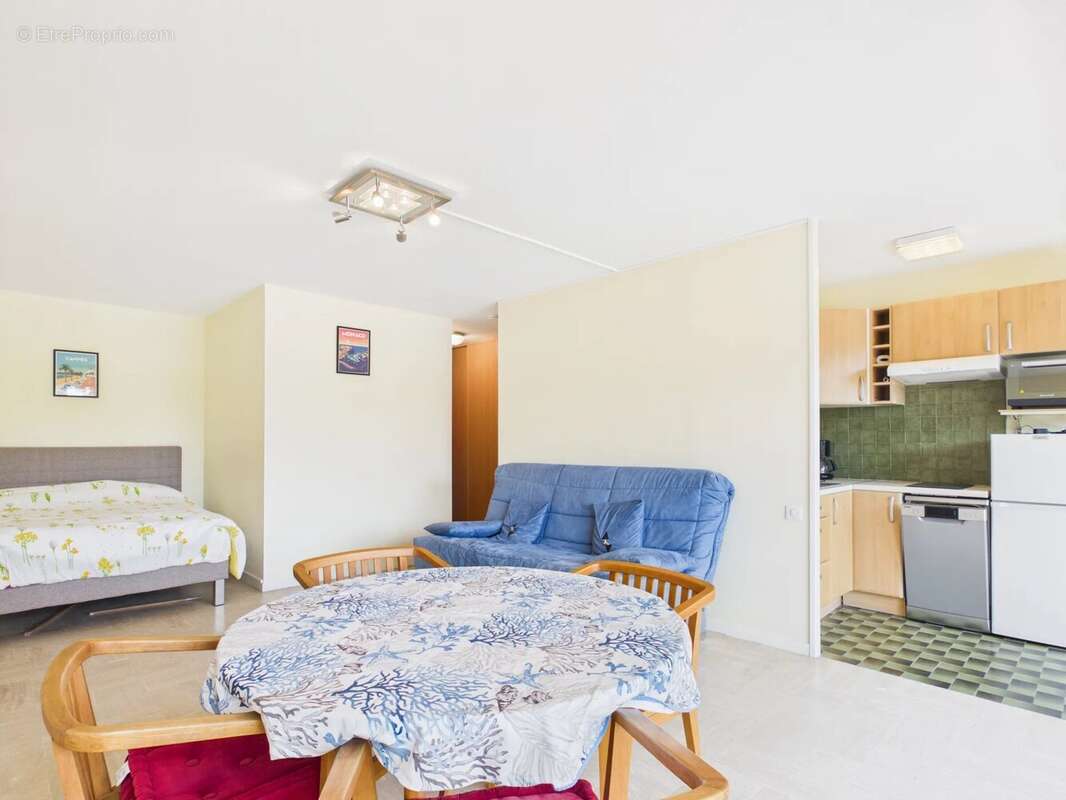 Appartement à MANDELIEU-LA-NAPOULE