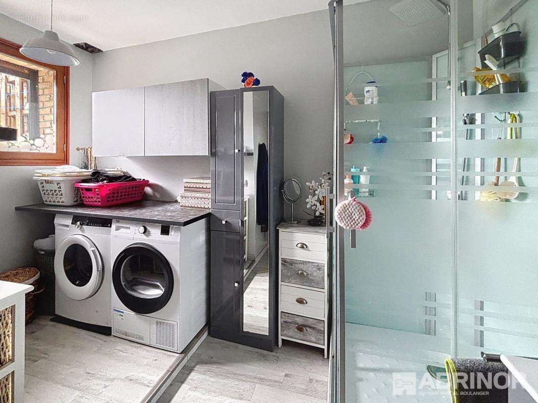 Maison à GONDECOURT