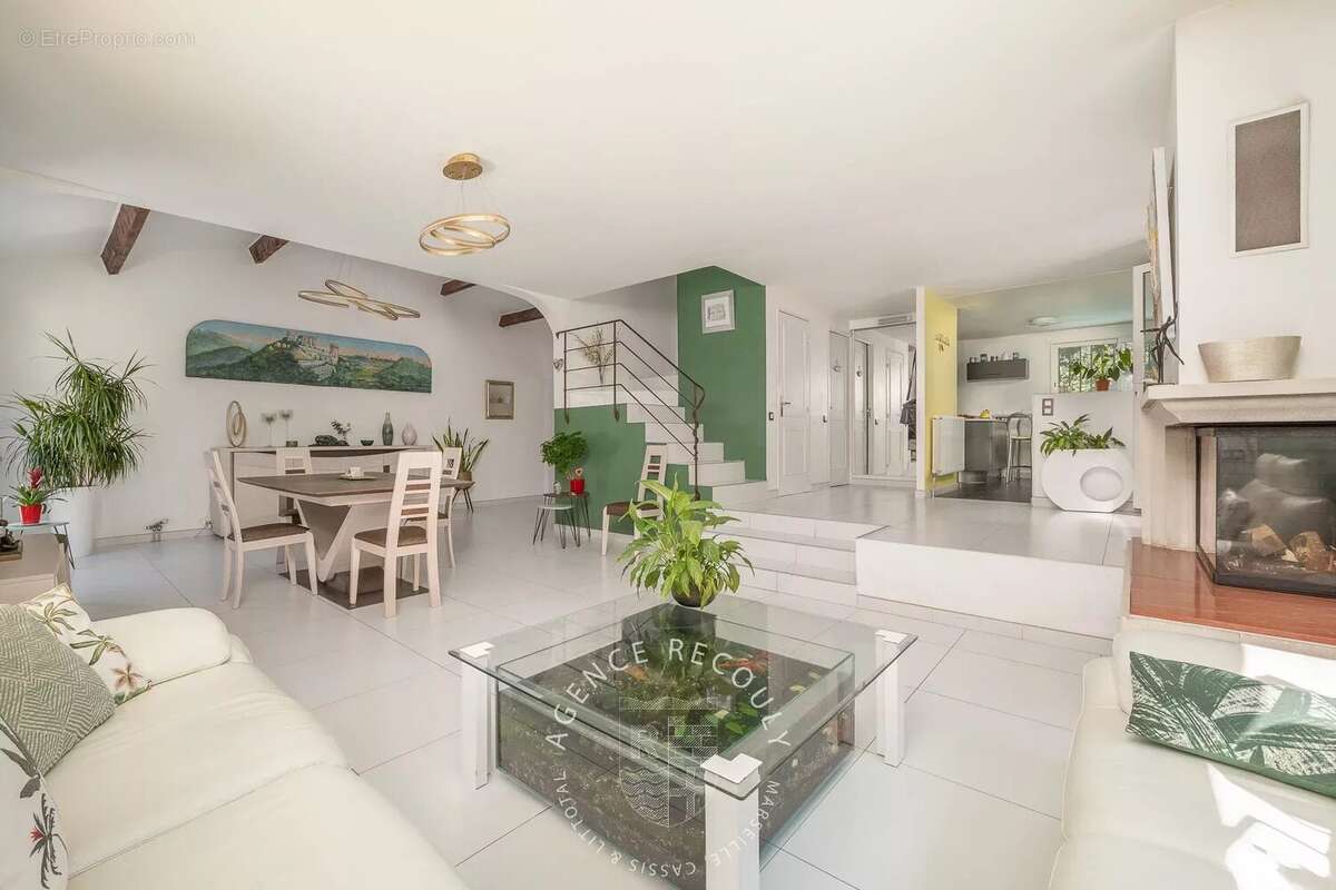 Maison à MARSEILLE-8E