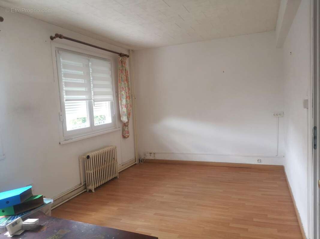 Maison 71 m² à Cambrai  - photo 6