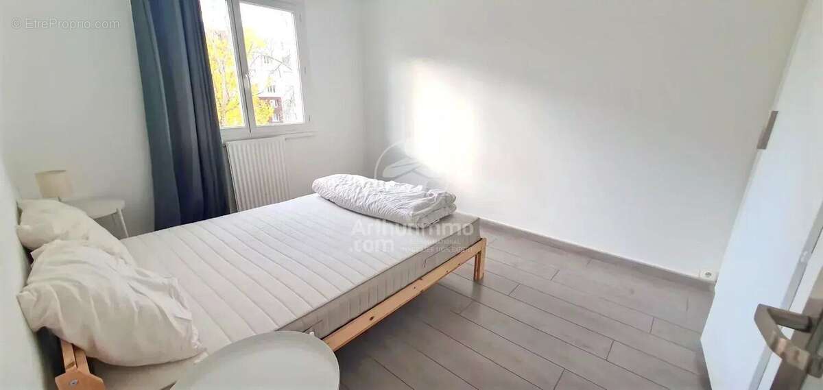 Appartement à DEVILLE-LES-ROUEN