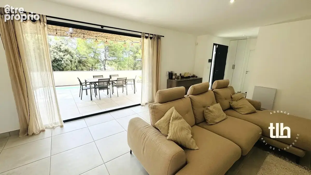 Maison 5 pièces 133 m² à vendre à Saint-Genies-Des-Mourgues (34160) - photo 9