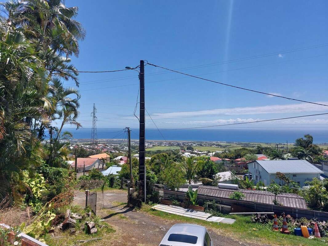 Terrain à SAINTE-MARIE