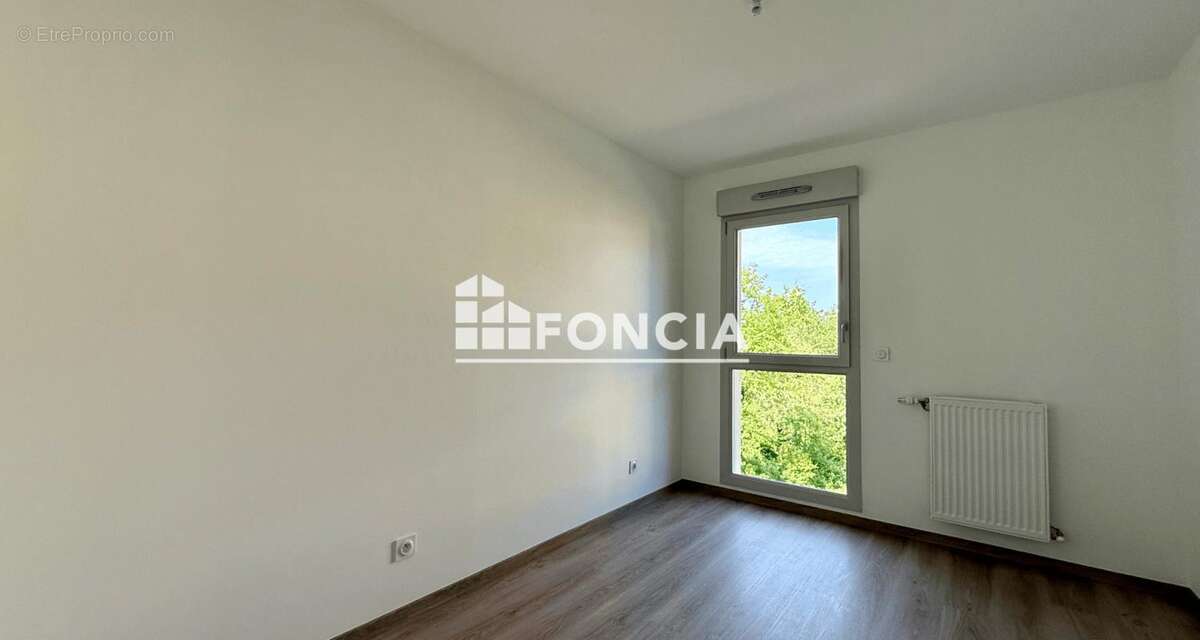 Appartement à L'ISLE-D'ABEAU