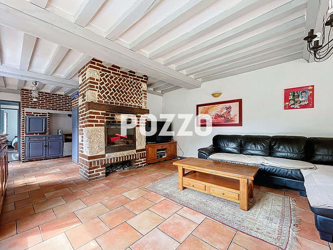 Maison à BONNEVILLE-LA-LOUVET