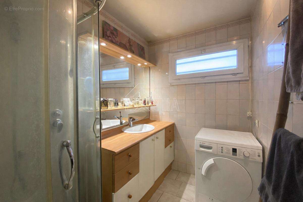 Maison à LIMETZ-VILLEZ