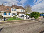 Maison à ARS-SUR-MOSELLE