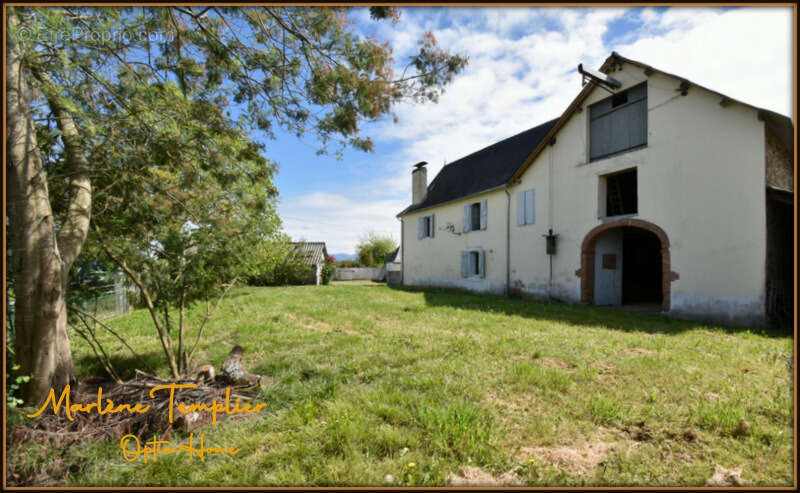 Maison à LUCQ-DE-BEARN