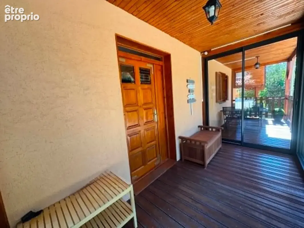 À vendre – Rare sur le secteur – Chalet à La Faurie (05) - photo 3
