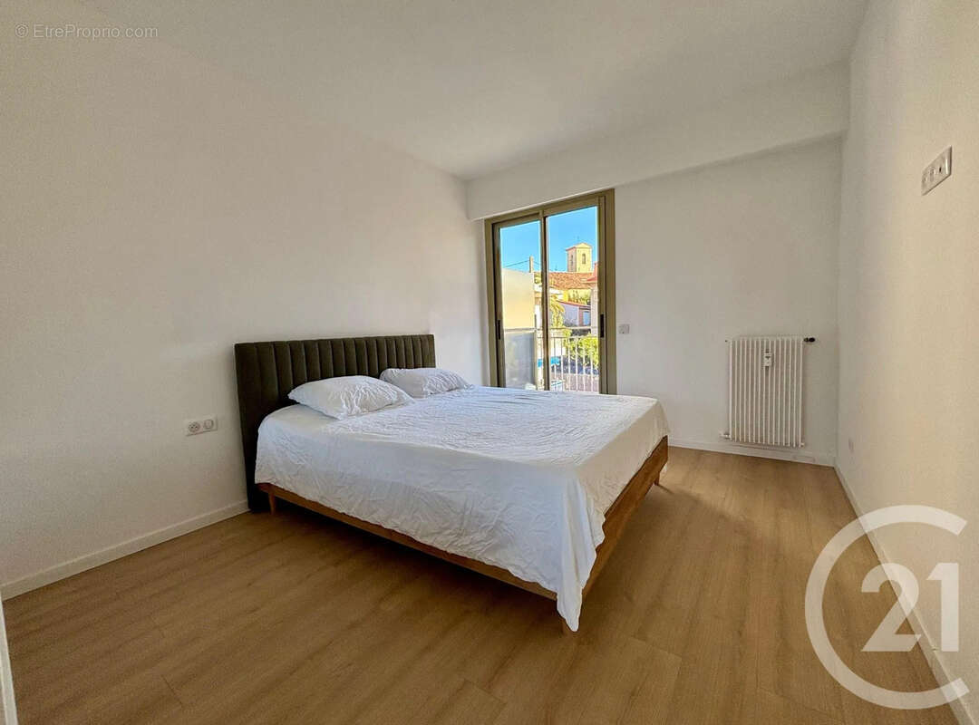 Appartement à LE CANNET