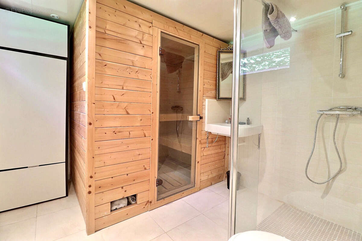 Maison à MAREIL-MARLY