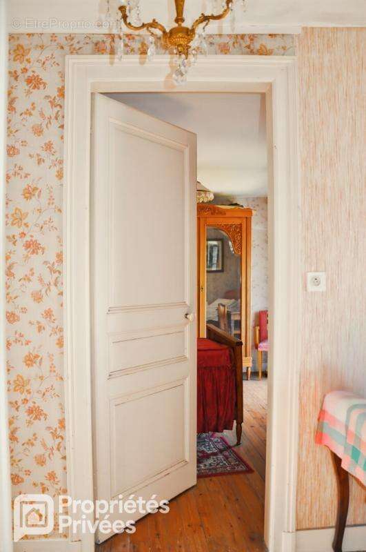 Maison Laval 5 pièce(s) 85 m2 - photo 10