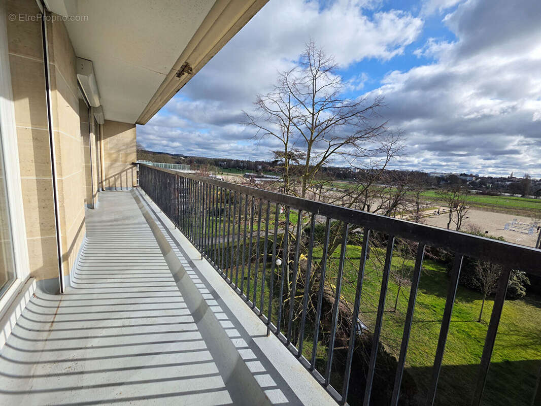 Appartement à MAISONS-LAFFITTE
