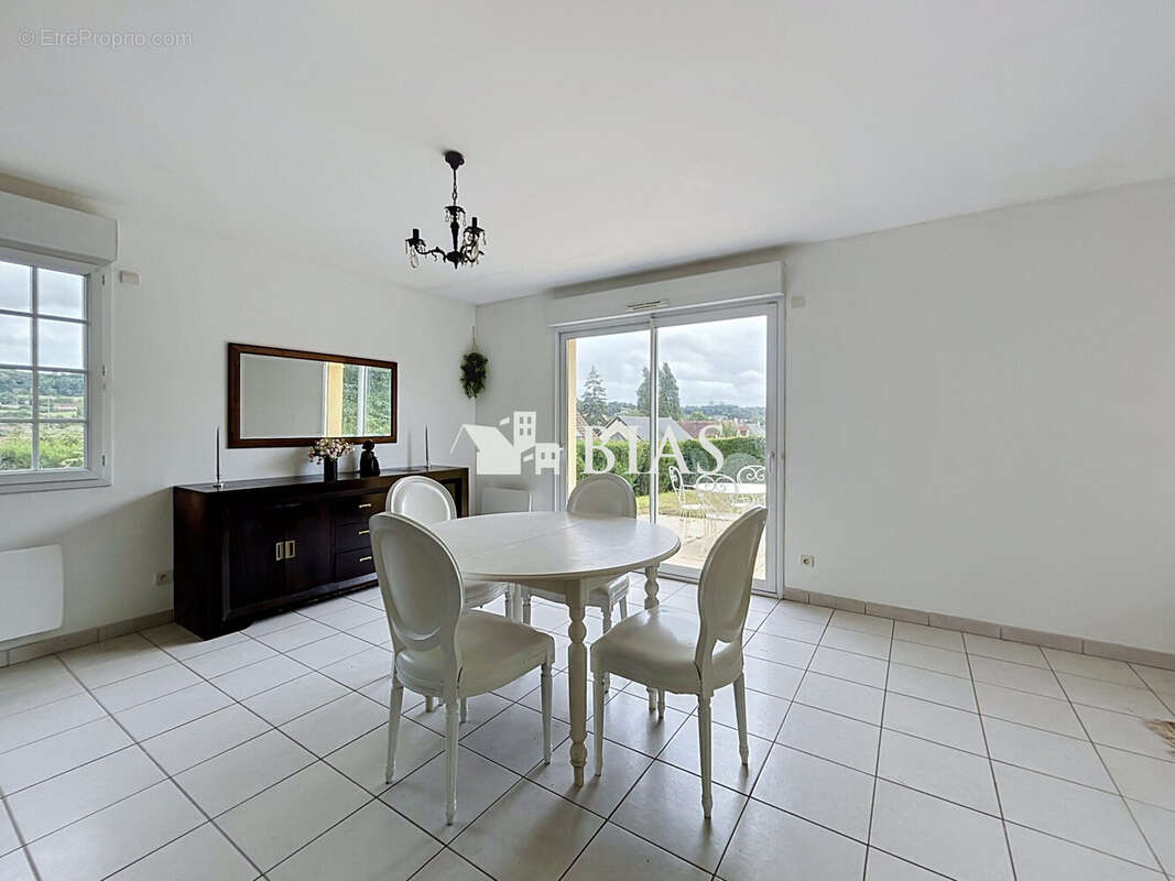 Maison 78 m² à Lisieux  - photo 3