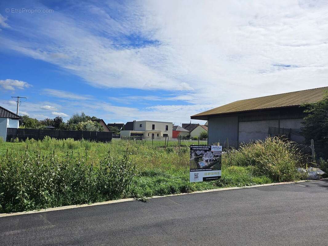 Terrain à OBERHERGHEIM