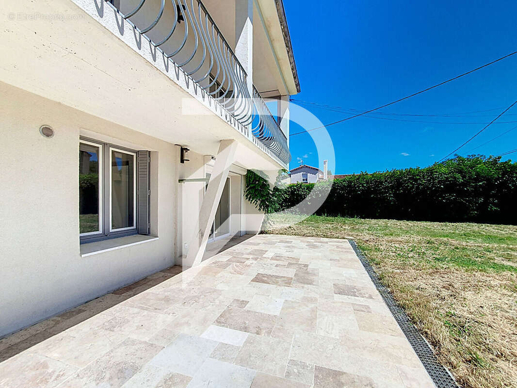 Maison à vendre Montélimar 4 pièce(s) 90 m2 - photo 13